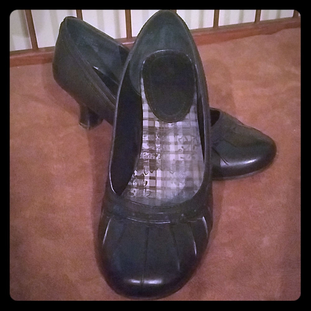 Ladies Size 9W Mudd 'Gillian' Heels